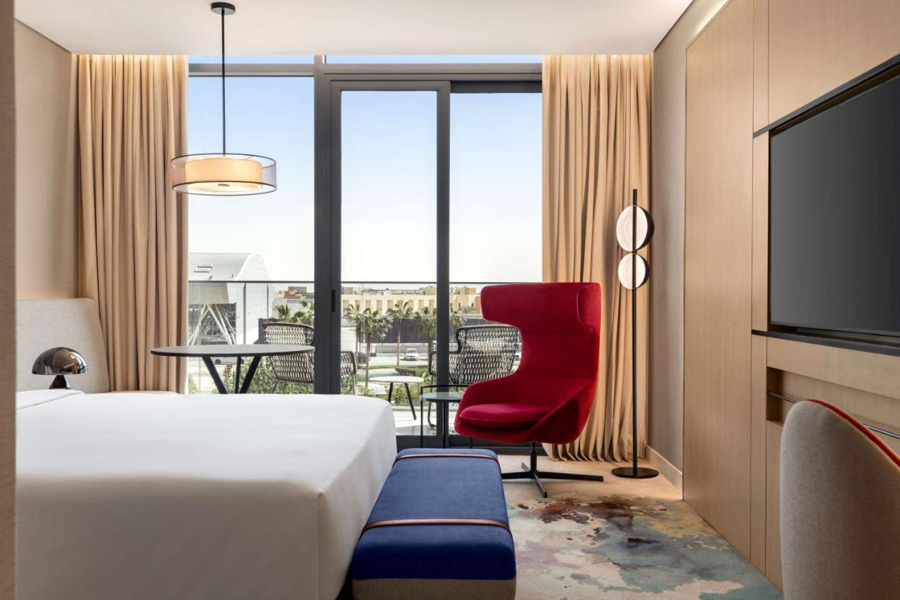 Radisson Blu Hotel Riyadh Convention And Exhibition Center Buitenkant foto Deluxe room
