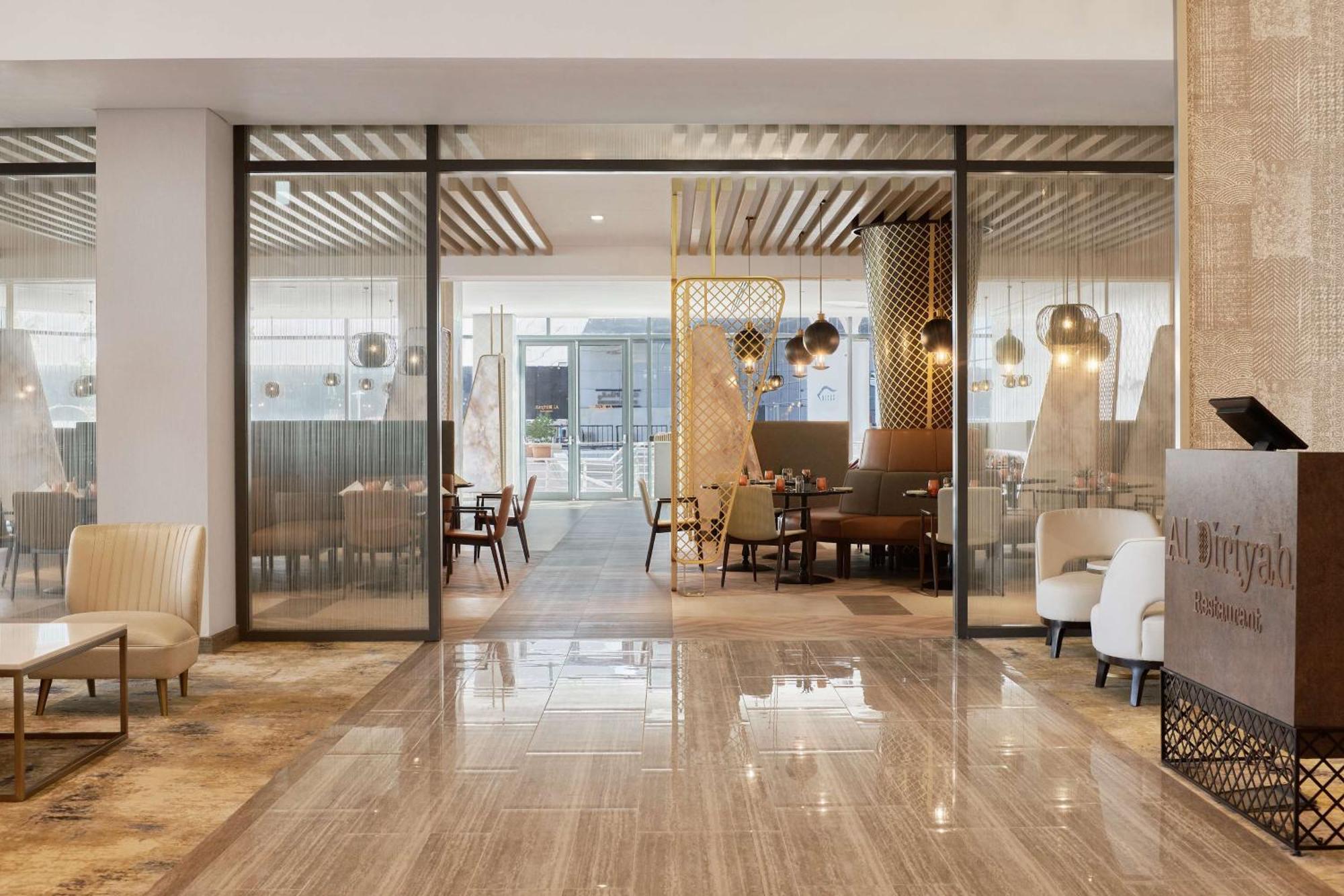 Radisson Blu Hotel Riyadh Convention And Exhibition Center Buitenkant foto Lobby